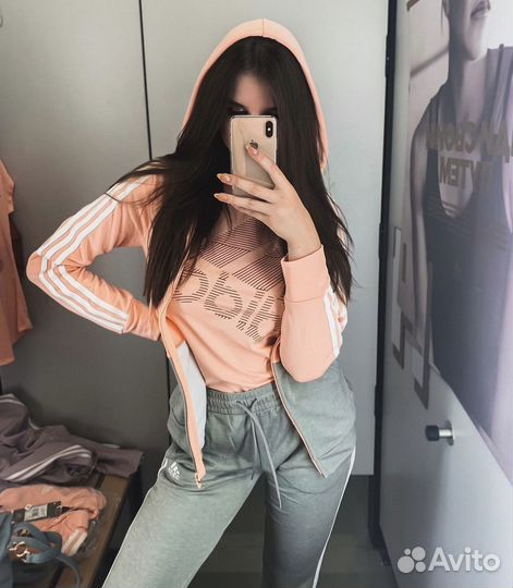 Одежда женская