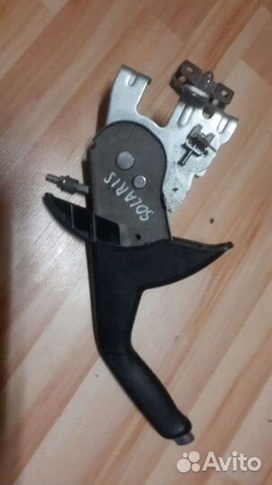 Hyundai solaris Рычаг стояночного тормоза