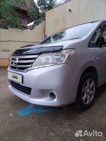 Nissan Serena 2.0 CVT, 2011, 150 000 км