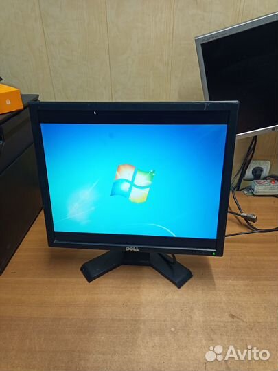 Монитор 17 дюймов