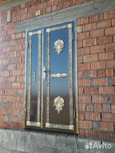 Кованая дверь входная