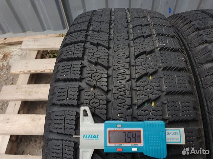 Toyo Observe GSi-5 195/65 R15