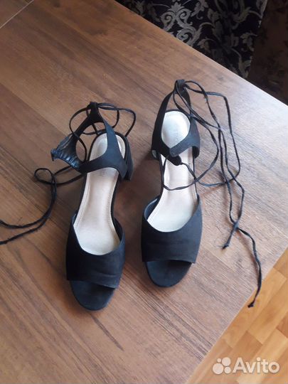 Босоножки 39 40 размер
