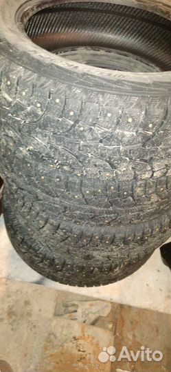 Hankook Winter I'Pike 225/65 R17