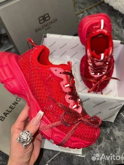 Кроссовки женские balenciaga 38