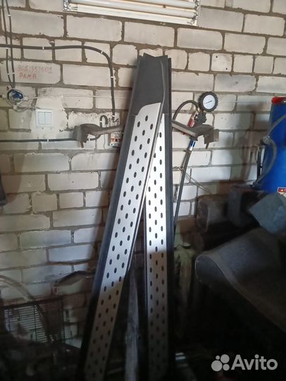 Пороги на Toyota