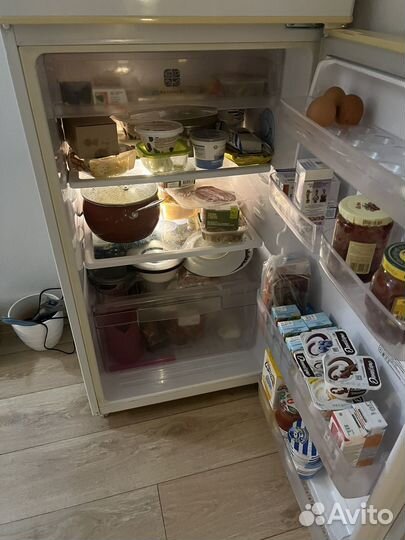 Холодильник Samsung