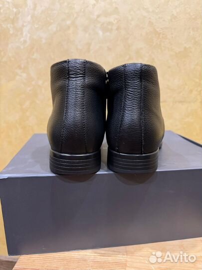 Мужские кожаные ботинки