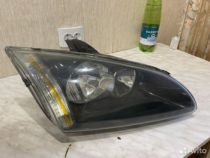 Фара ford focus 2
