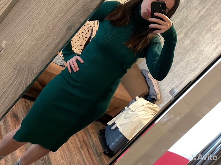 Вязаное платье