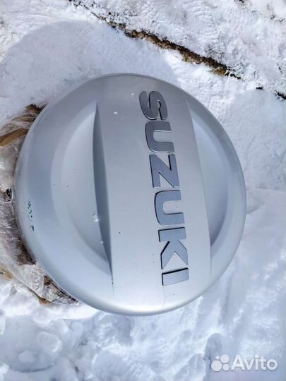 Колпак запасного колеса suzuki grand vitara бу