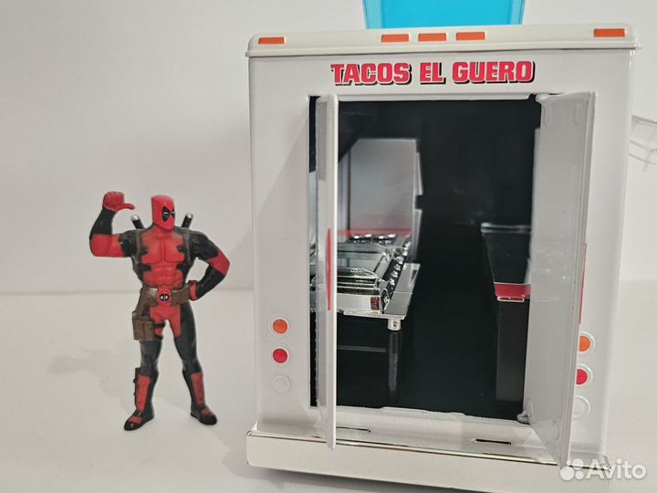 Deadpool Taco Truck модель