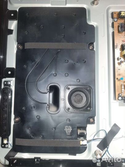 LG 42LA660V в разборе