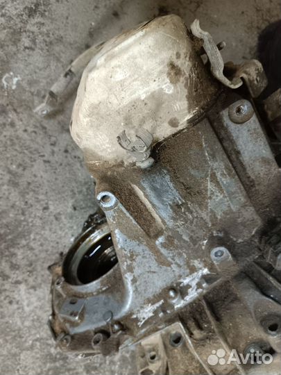 МКПП механическая коробка передач Renault Laguna 1