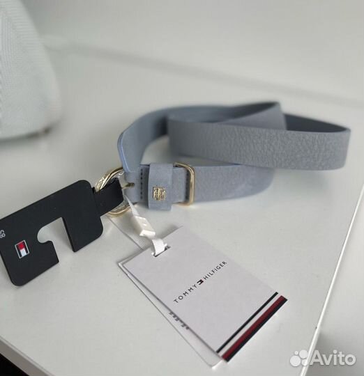 Женский кожаный ремень Tommy Hilfiger