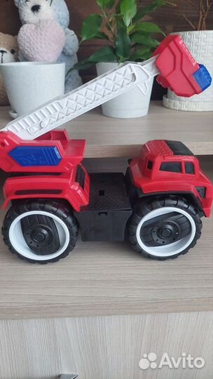 Игрушка пожарная машина