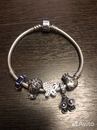 Браслет Pandora с шармами