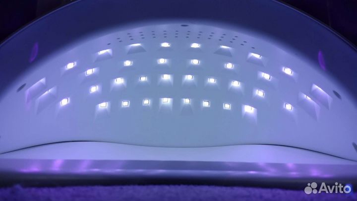 Лампа для ногтей