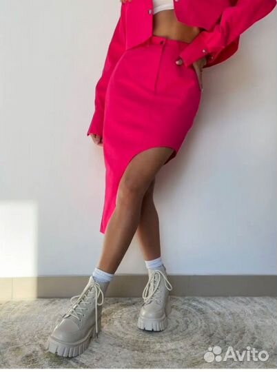 Костюм женский