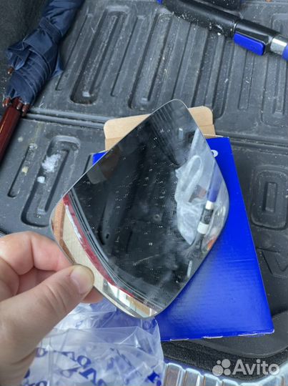 Зеркальный элемент левого зеркала volvo xc60