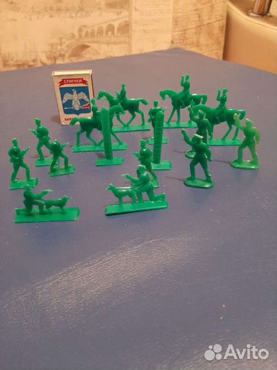 Солдатики СССР пластик пограничники набор