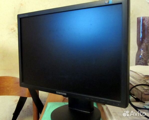 Монитор Samsung SyncMaster 2043BW