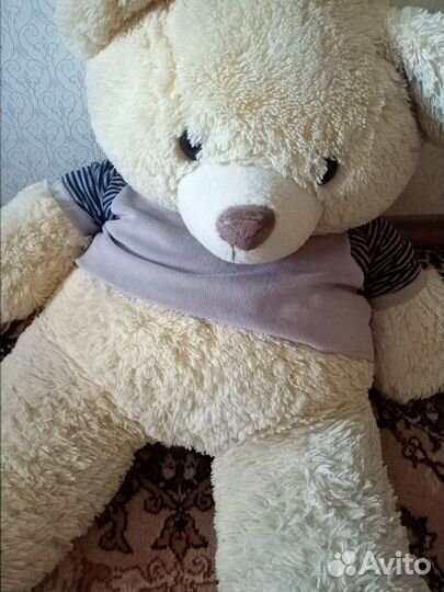 Плюшевый медведь