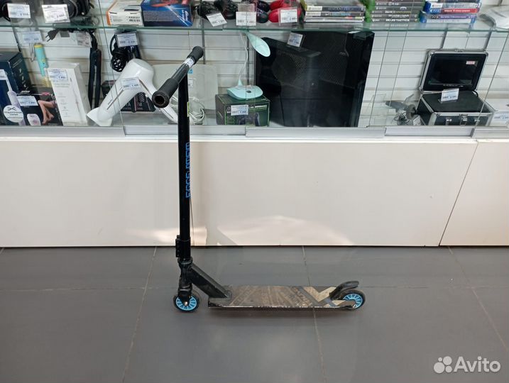 Трюковой самокат XexPlode