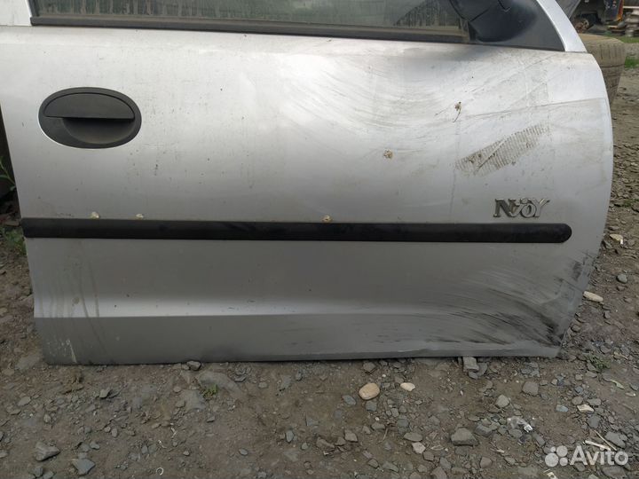 Дверь передняя правая Opel Corsa C