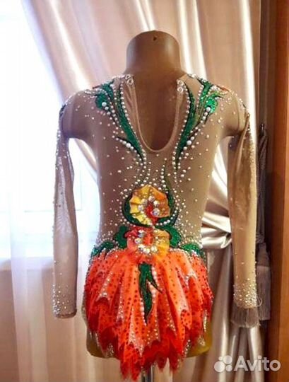 Купальник для художественной гимнастики