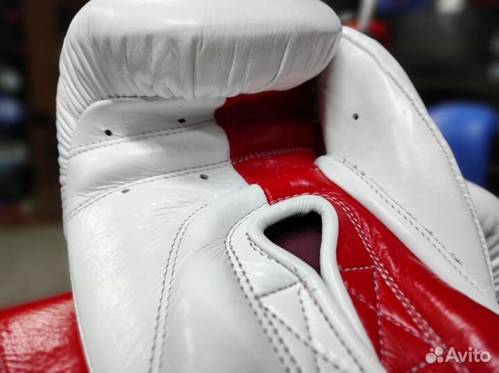 Боксерские перчатки Infinite Force Impulse