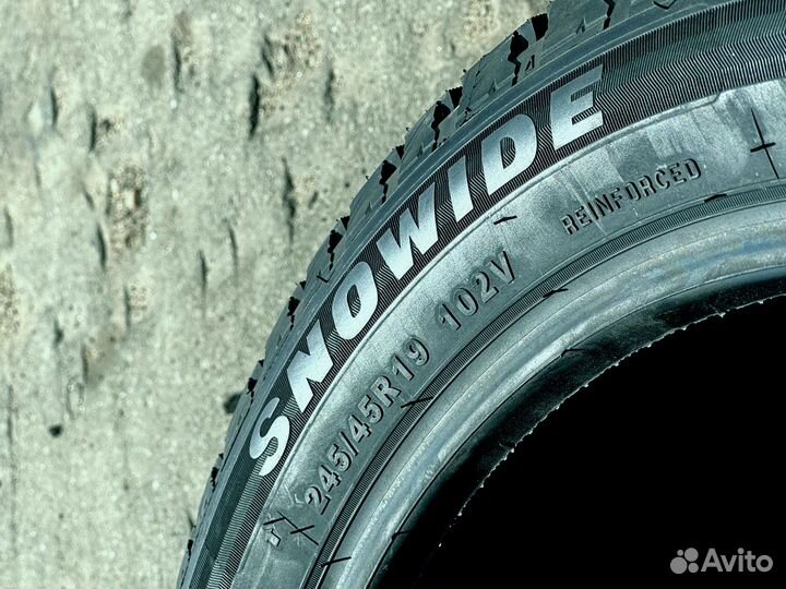 Sunwide Snowide 215/55 R17 84T
