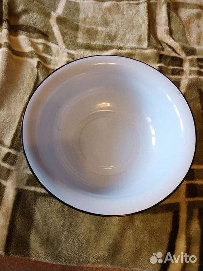 Таз эмалированный