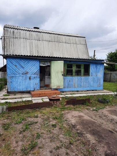 Дом 42 м² на участке 5 сот.