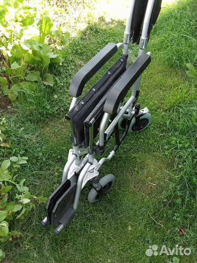 Инвалидная коляска новая