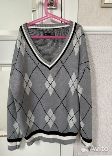 Свитер женский