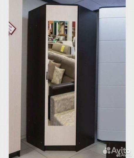 Шкаф угловой с зеркалом Эрика