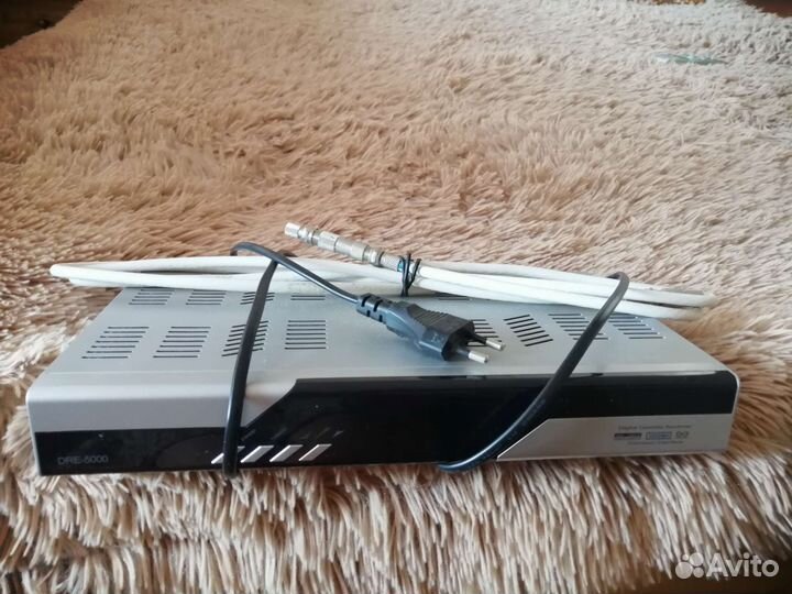 Ресивер триколор DRE 5000