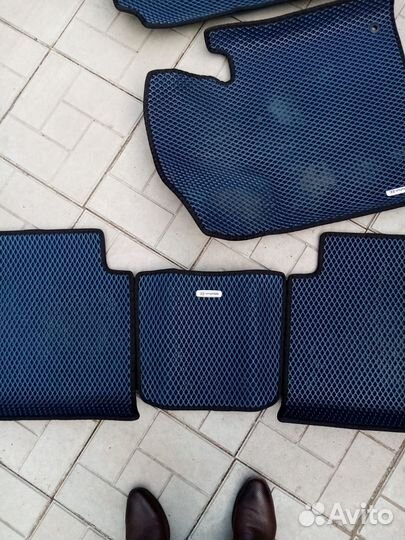 Автомобильные коврики