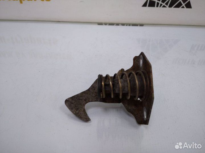 Крюк замка капота Bmw 3 E90 до рестайлинг 2.0