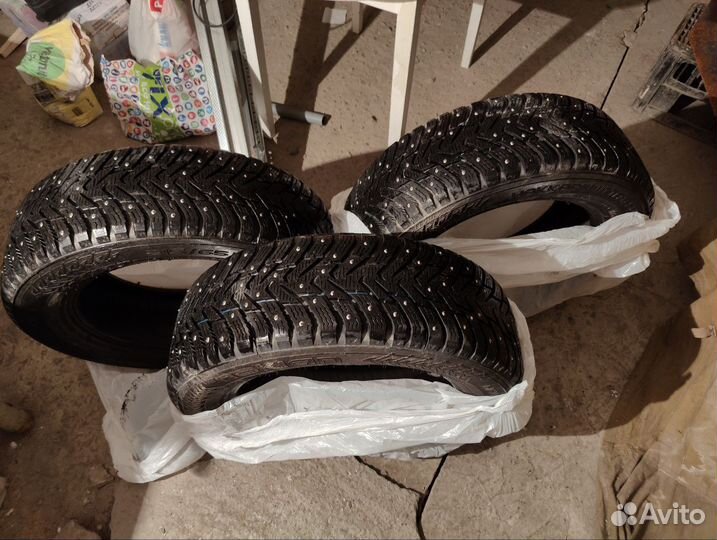 Nokian Tyres Hakkapeliitta 8 SUV 215/65 R17