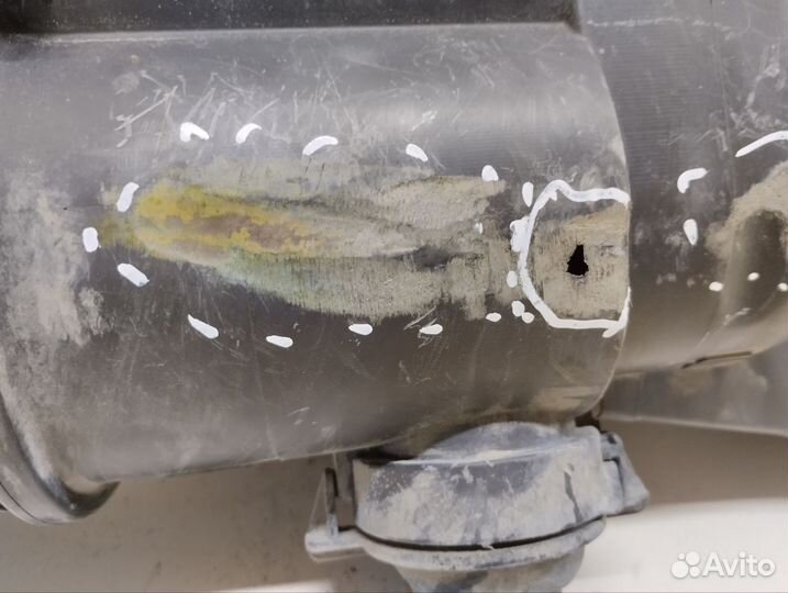 Корпус воздушного фильтра Toyota Land Cruiser Prad