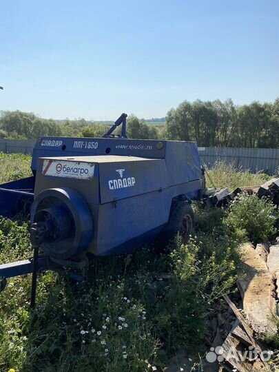 Пресс подборщик тюковый