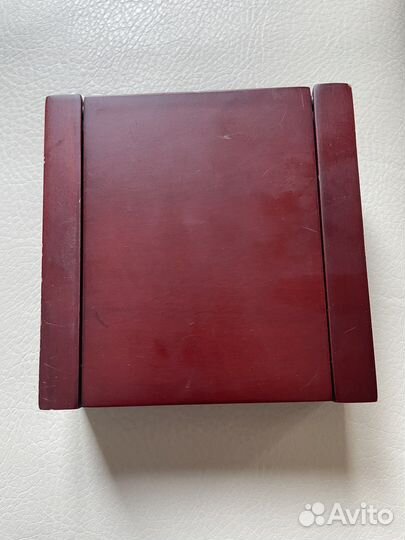 Памятная настольная медаль зимних олимпийских игр