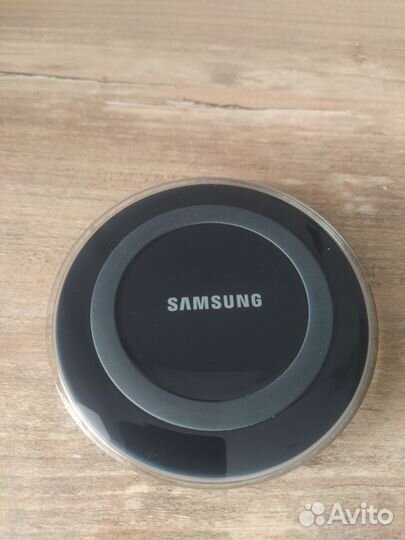 Беспроводная зарядка Samsung EP - PG9201