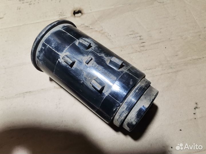 Абсорбер Фильтр угольный Nissan Almera Tino