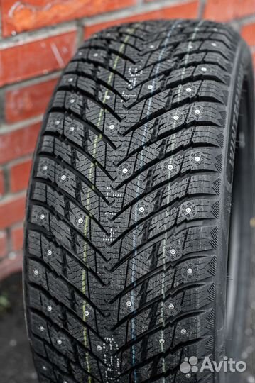 Zmax Winternova Stud II 275/50 R20 113T