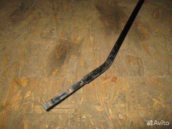 Поводок стеклоочистителя передний Renault Grand Sc