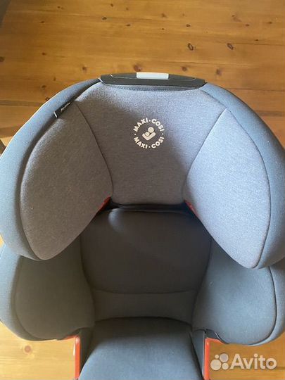 Автомобильное кресло maxi cosi rodifix