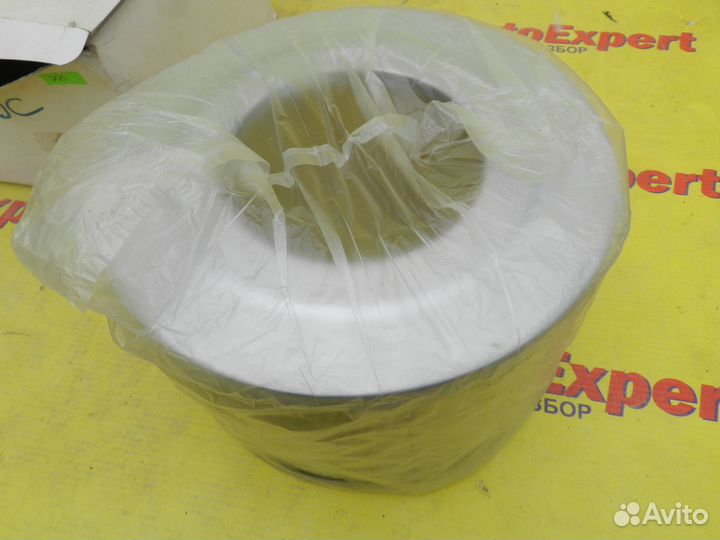 Фильтр воздушный Toyota Hilux 97-01 2LT